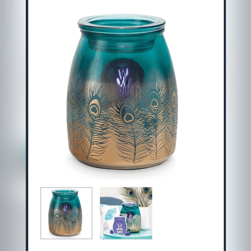 Be Bold Scentsy Warmer NWT (peacock feather)